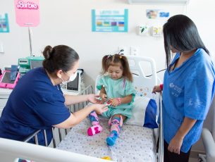 Thumbnail Setor de Oncologia do Hospital da Criança de Maringá completa um ano com mais de 70 crianças investigadas e 40 diagnósticos confirmados