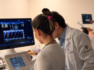 Thumbnail Hospital da Criança de Maringá realiza curso de ultrassom para aprimorar decisões médicas